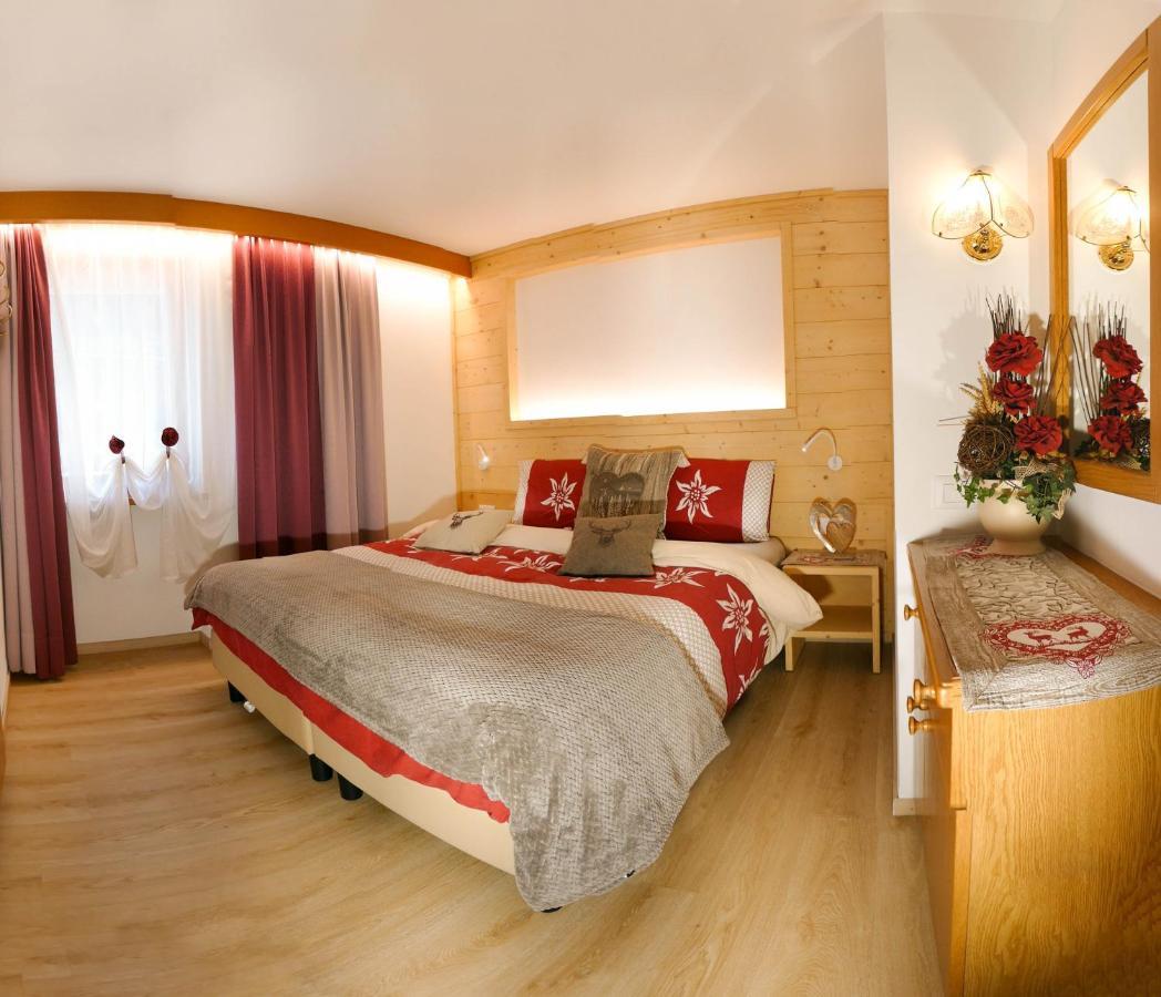 Villa Artic Apartments Campitello di Fassa Ngoại thất bức ảnh