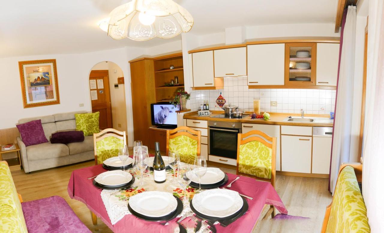 Villa Artic Apartments Campitello di Fassa Ngoại thất bức ảnh